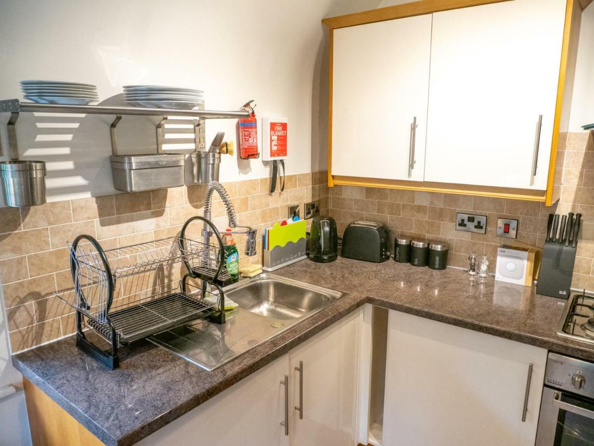 2 Ringles Place Uckfield Bagian luar foto