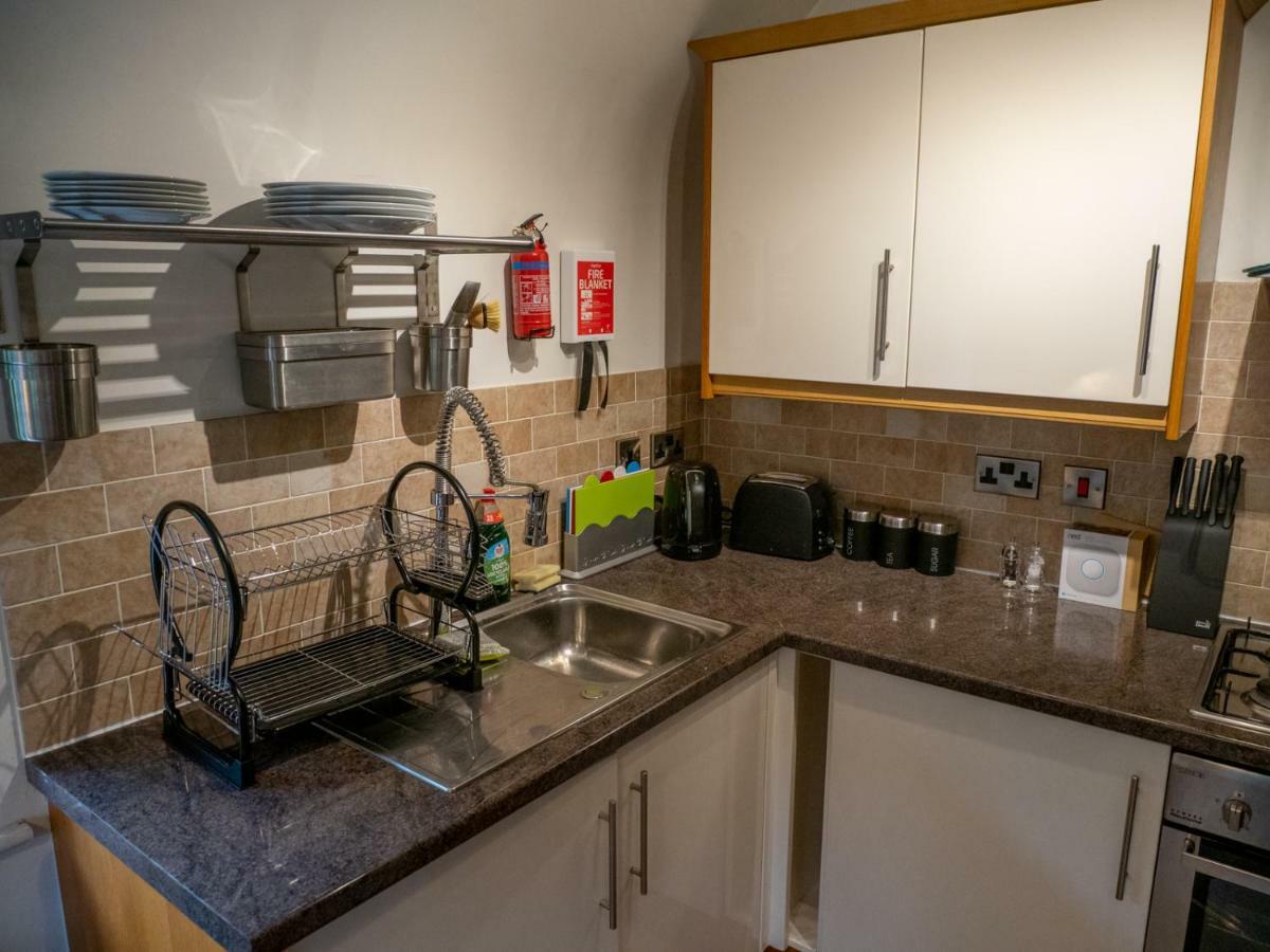 2 Ringles Place Uckfield Bagian luar foto